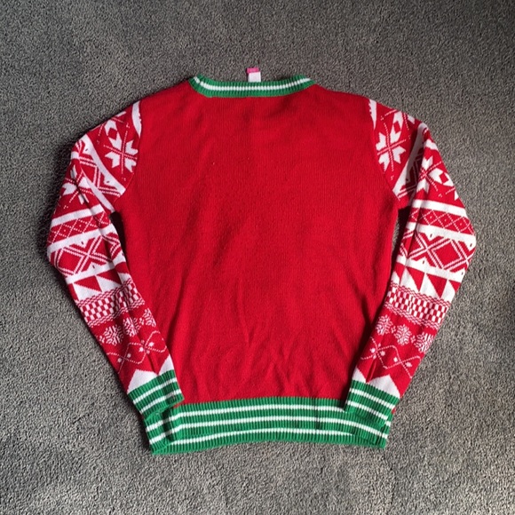Christmas Sweater - Picture 3 of 4